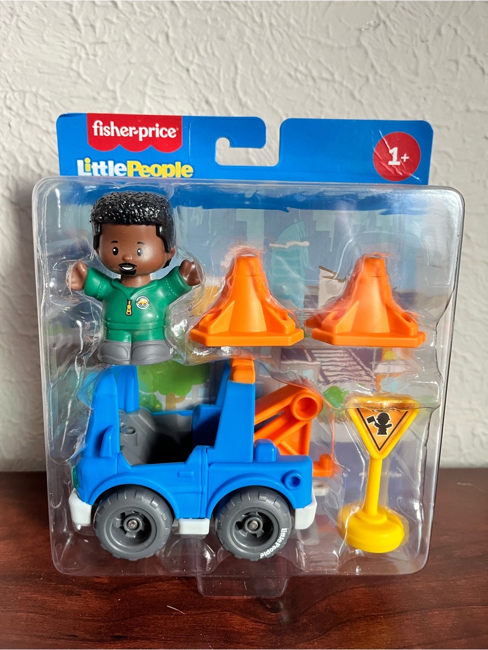 Little People Tow & Go